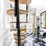 Studio Colisee - Champs Elysees By B\'Your Home